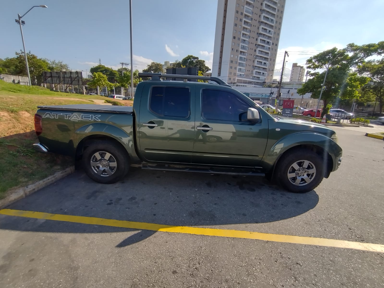 1ded70ea-f227-4427-9f49-f239c1669753