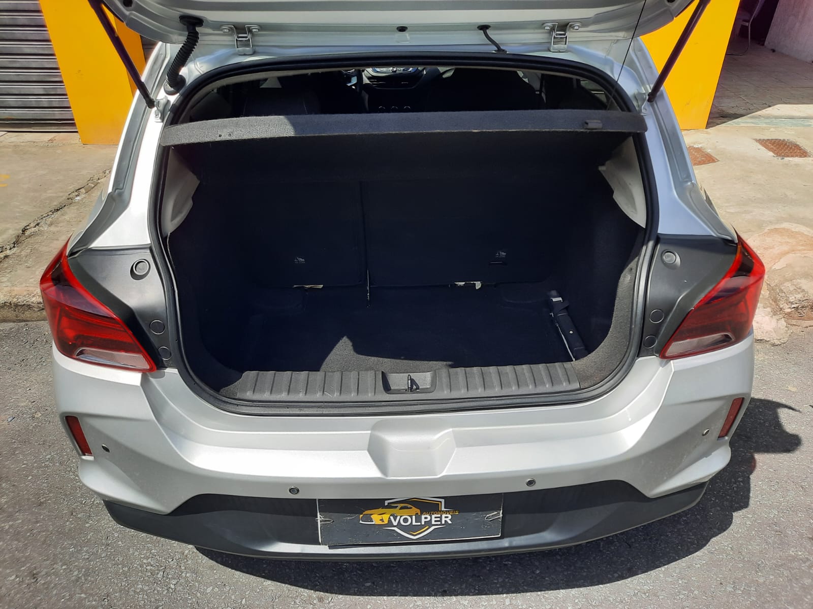 WhatsApp Image 2025-11-28 at 15.16.39 (1)